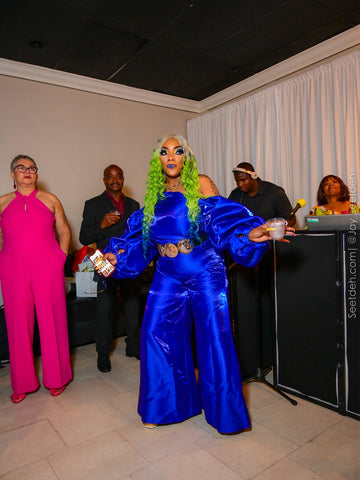 So lets talk drama puff sleeves jumpsuit