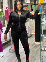 SWEET ESCAPE velour set